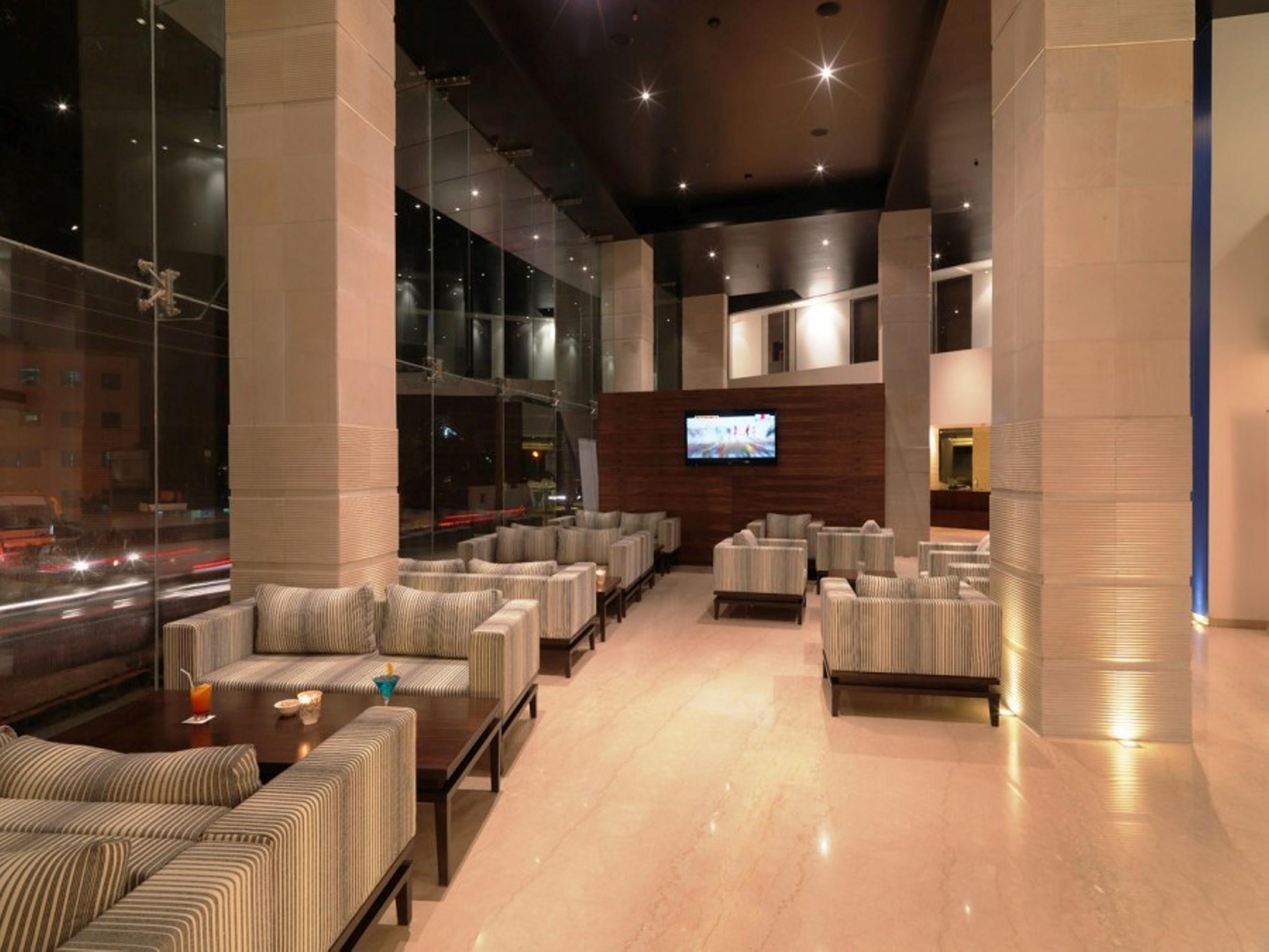Svenska Design Hotel, Electronic City, Bangalore Kammasandra Exterior foto