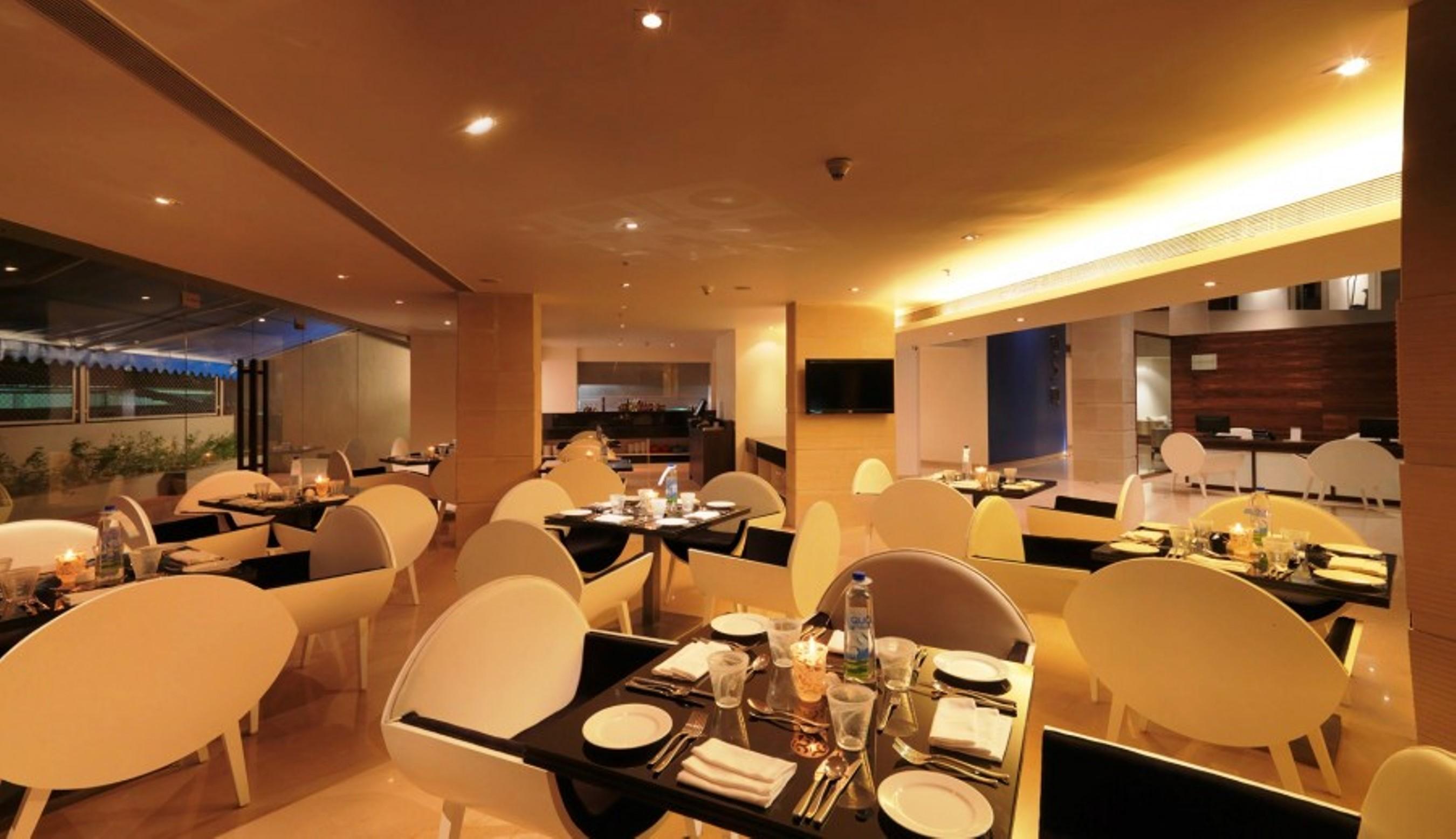 Svenska Design Hotel, Electronic City, Bangalore Kammasandra Exterior foto