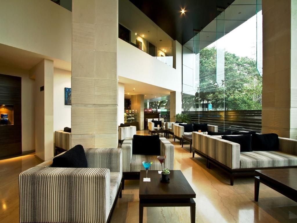 Svenska Design Hotel, Electronic City, Bangalore Kammasandra Exterior foto